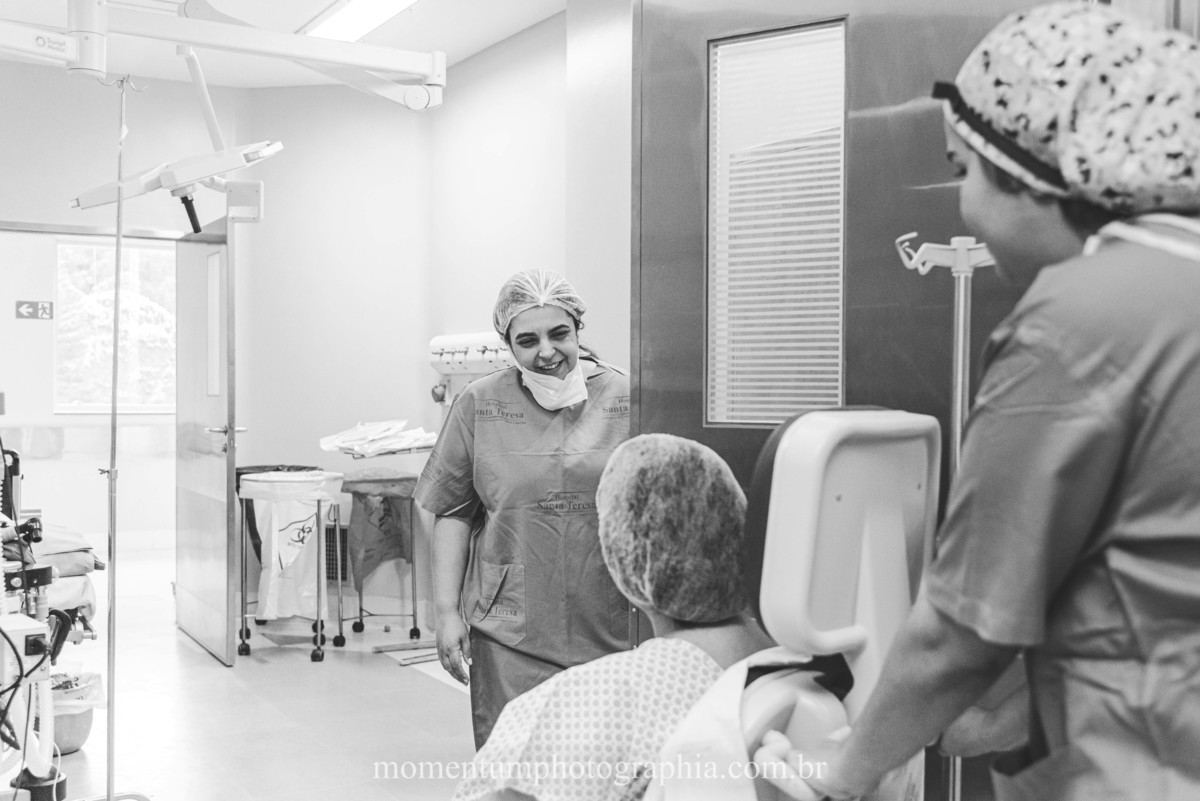 sessão newborn Petrópolis, gestantes de Petrópolis, Mães de Petrópolis, Grávidas de Petrópolis, momentum photographia, referência em newborn, fotos em petrópolis, fotógrafo referência em newborn, ensaio gestante petropolis, fotos de parto petropolis