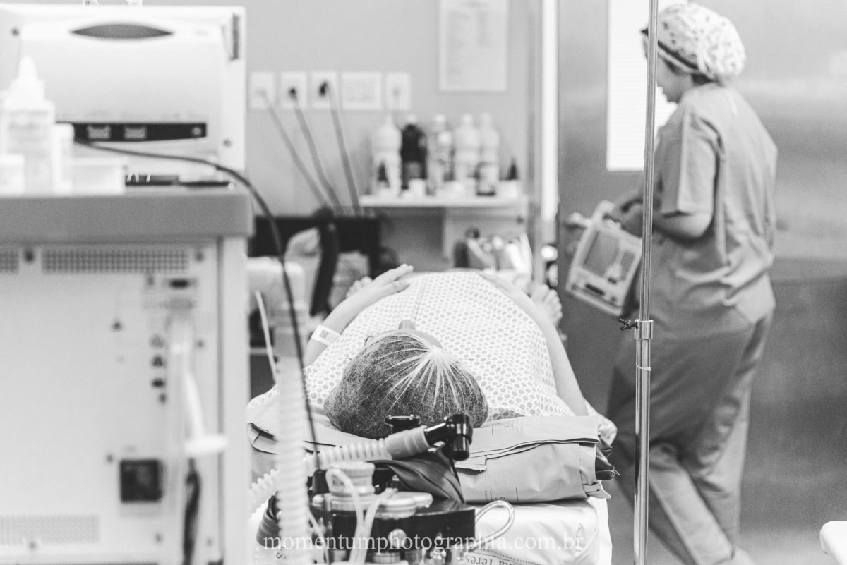 sessão newborn Petrópolis, gestantes de Petrópolis, Mães de Petrópolis, Grávidas de Petrópolis, momentum photographia, referência em newborn, fotos em petrópolis, fotógrafo referência em newborn, ensaio gestante petropolis, fotos de parto petropolis