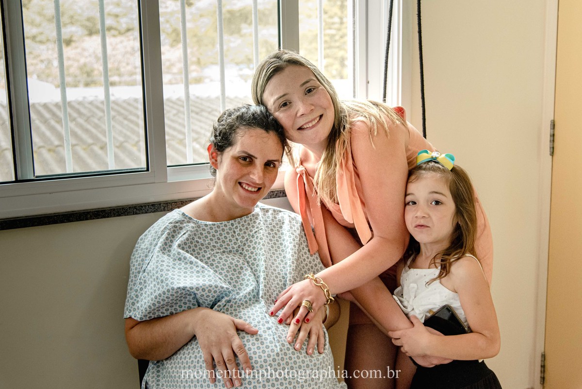 sessão newborn Petrópolis, gestantes de Petrópolis, Mães de Petrópolis, Grávidas de Petrópolis, momentum photographia, referência em newborn, fotos em petrópolis, fotógrafo referência em newborn, ensaio gestante petropolis, fotos de parto petropolis