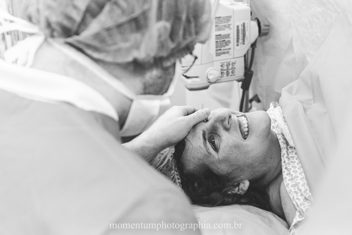 sessão newborn Petrópolis, gestantes de Petrópolis, Mães de Petrópolis, Grávidas de Petrópolis, momentum photographia, referência em newborn, fotos em petrópolis, fotógrafo referência em newborn, ensaio gestante petropolis, fotos de parto petropolis