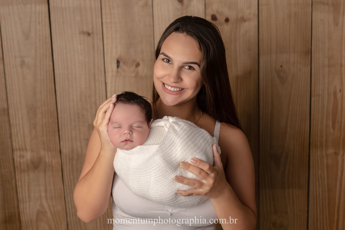 sessão newborn Petrópolis, gestantes de Petrópolis, Mães de Petrópolis, Grávidas de Petrópolis, momentum photographia, referência em newborn, fotos em petrópolis, fotógrafo referência em newborn