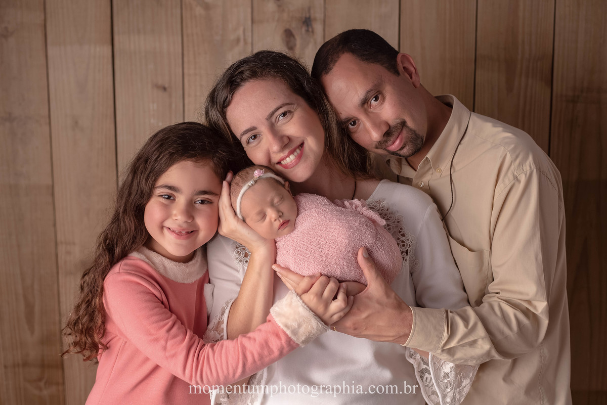 sessão newborn Petrópolis, gestantes de Petrópolis, Mães de Petrópolis, Grávidas de Petrópolis, momentum photographia, referência em newborn, fotos em petrópolis, fotógrafo referência em newborn
