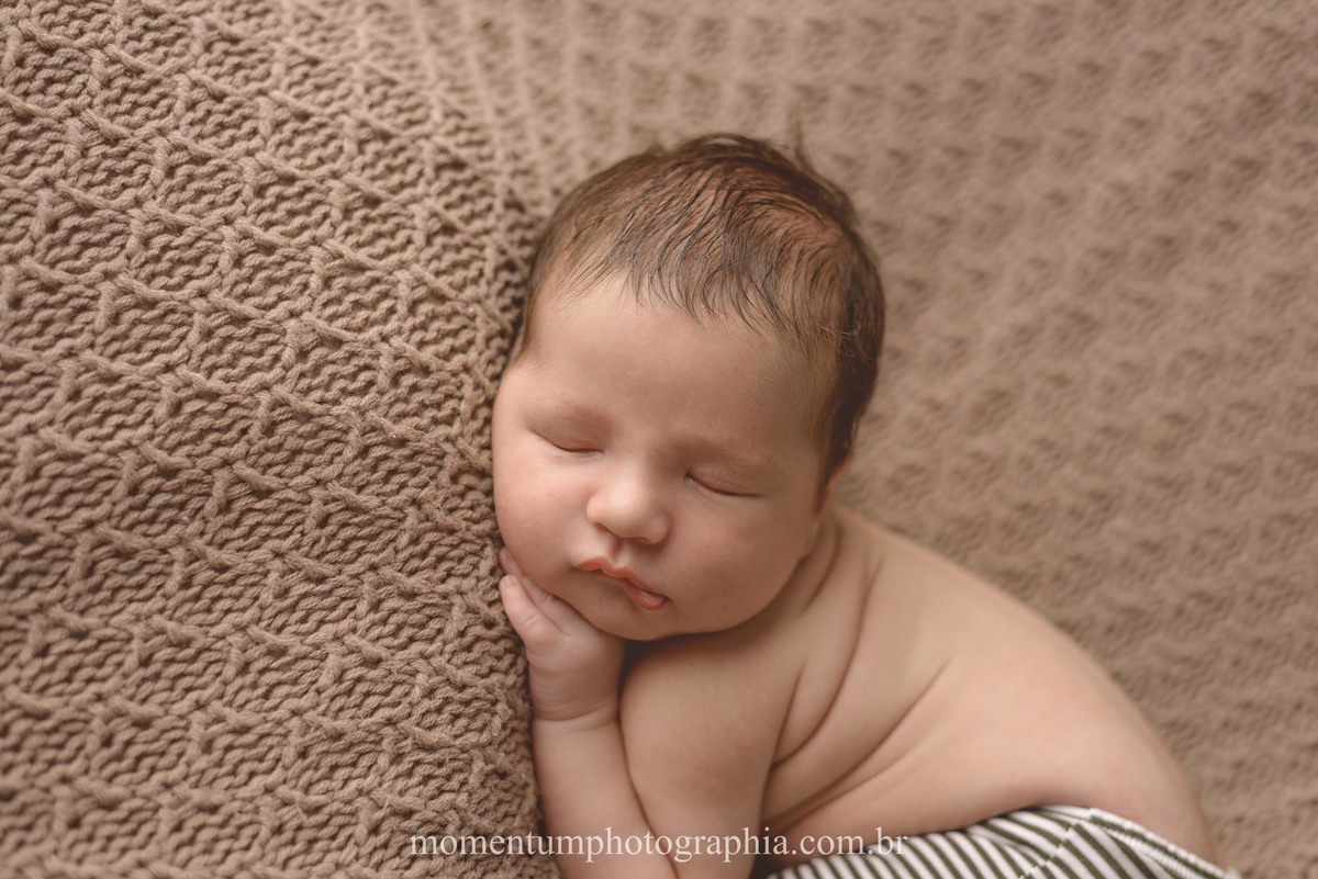 sessão newborn Petrópolis, gestantes de Petrópolis, Mães de Petrópolis, Grávidas de Petrópolis, momentum photographia, referência em newborn, fotos em petrópolis, fotógrafo referência em newborn