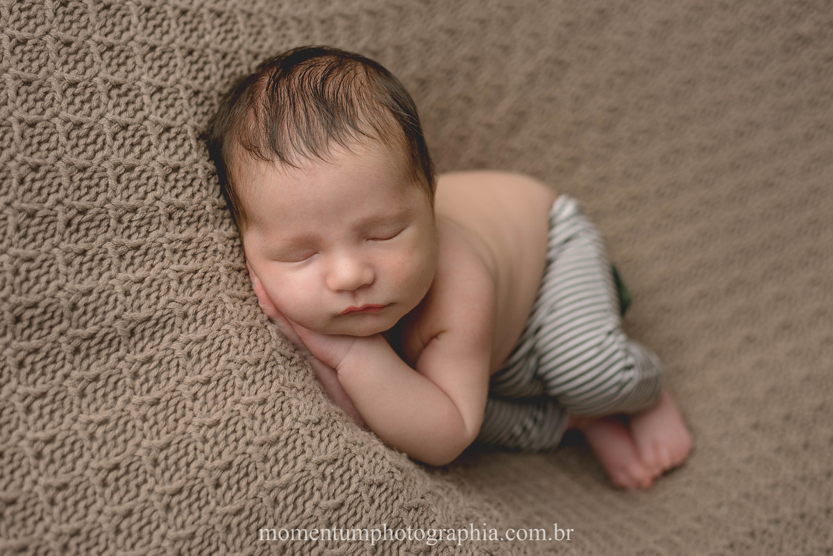 sessão newborn Petrópolis, gestantes de Petrópolis, Mães de Petrópolis, Grávidas de Petrópolis, momentum photographia, referência em newborn, fotos em petrópolis, fotógrafo referência em newborn