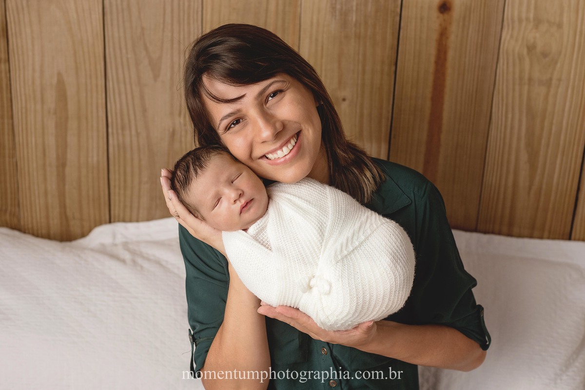 sessão newborn Petrópolis, gestantes de Petrópolis, Mães de Petrópolis, Grávidas de Petrópolis, momentum photographia, referência em newborn, fotos em petrópolis, fotógrafo referência em newborn