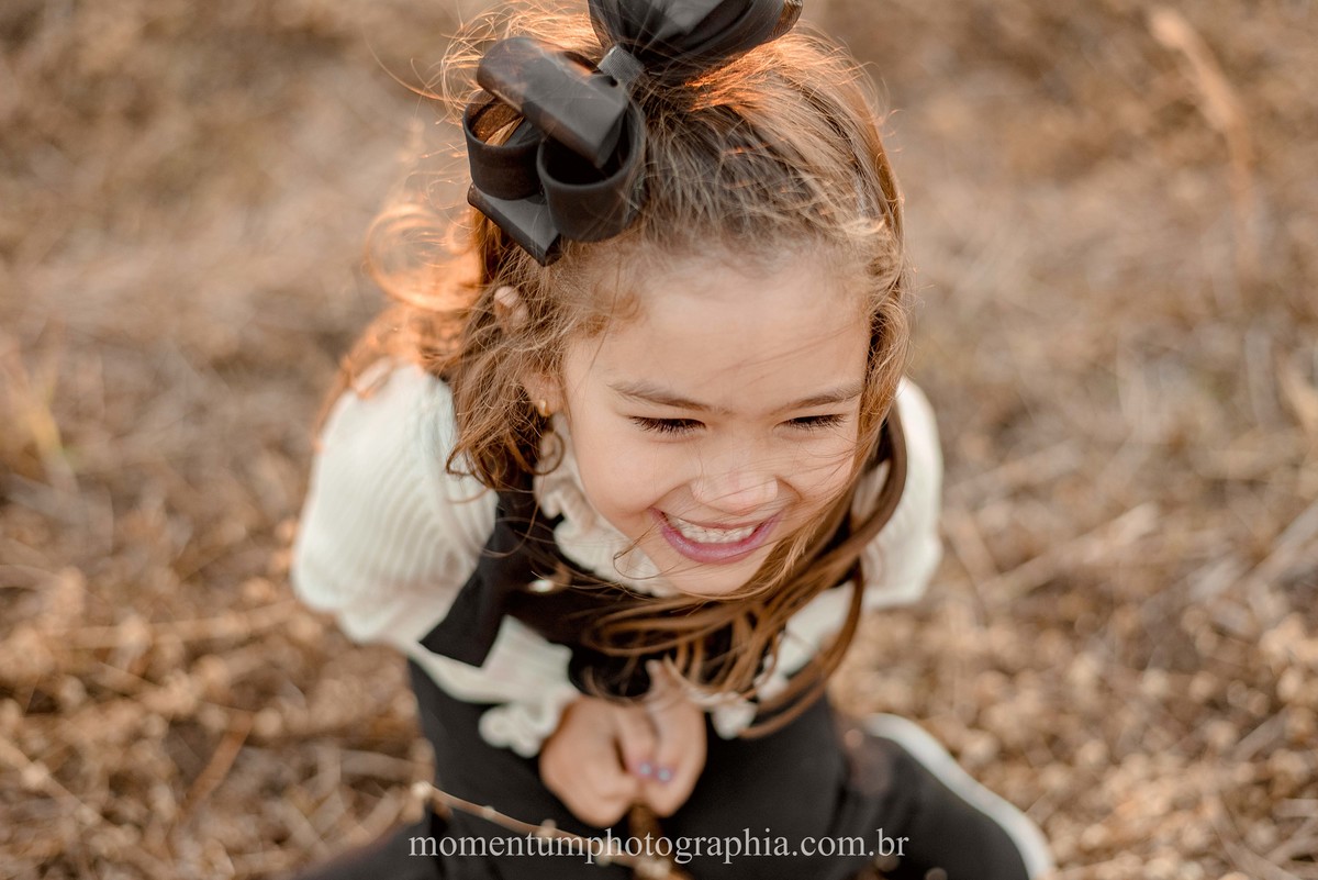 ensaio de familia, mae e filha, rio verde, goias, foto momentum photographia, petropolis e rio verde, fotos espontaneas, lifestyle, fotos verdadeiras, momentos reais