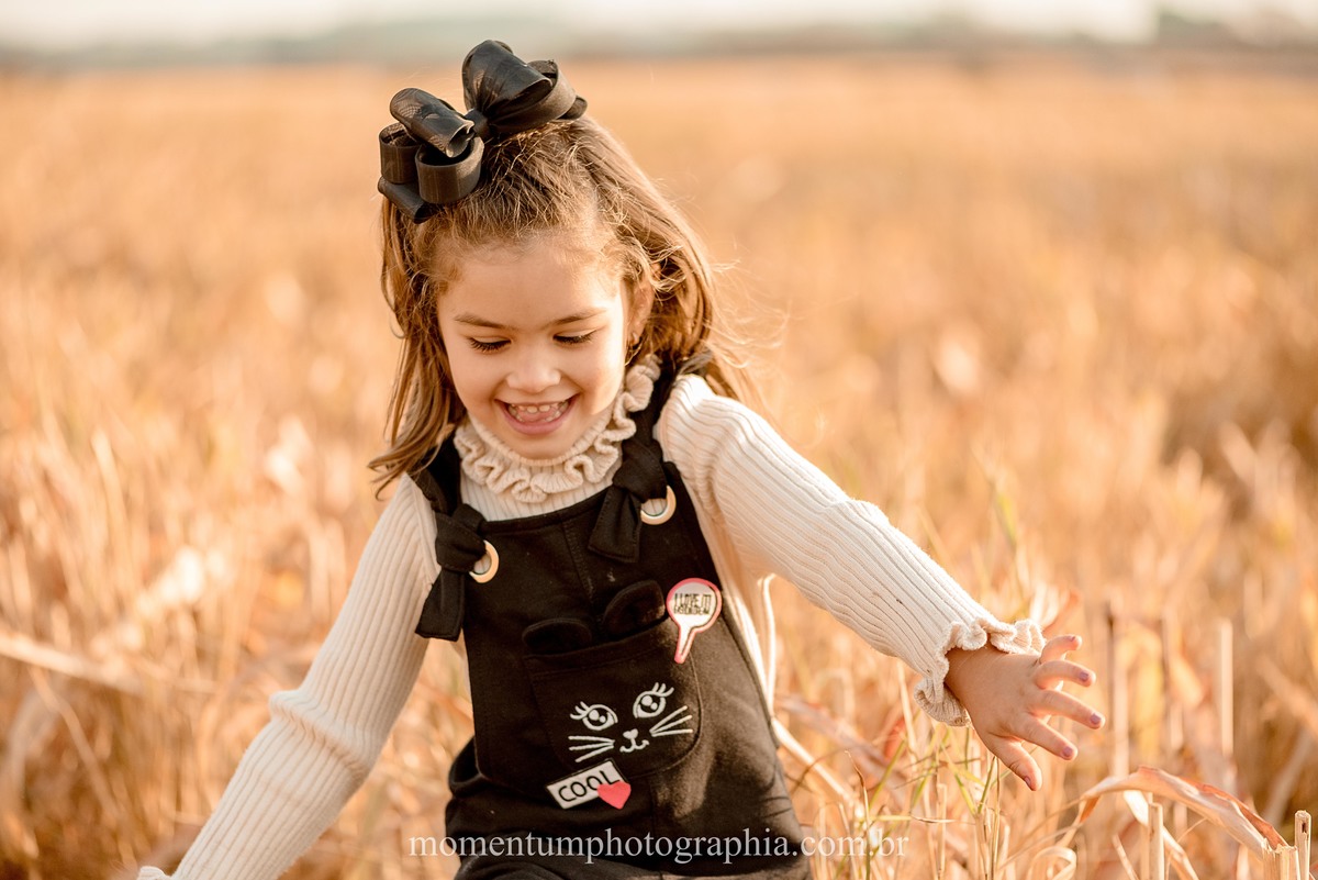 ensaio de familia, mae e filha, rio verde, goias, foto momentum photographia, petropolis e rio verde, fotos espontaneas, lifestyle, fotos verdadeiras, momentos reais