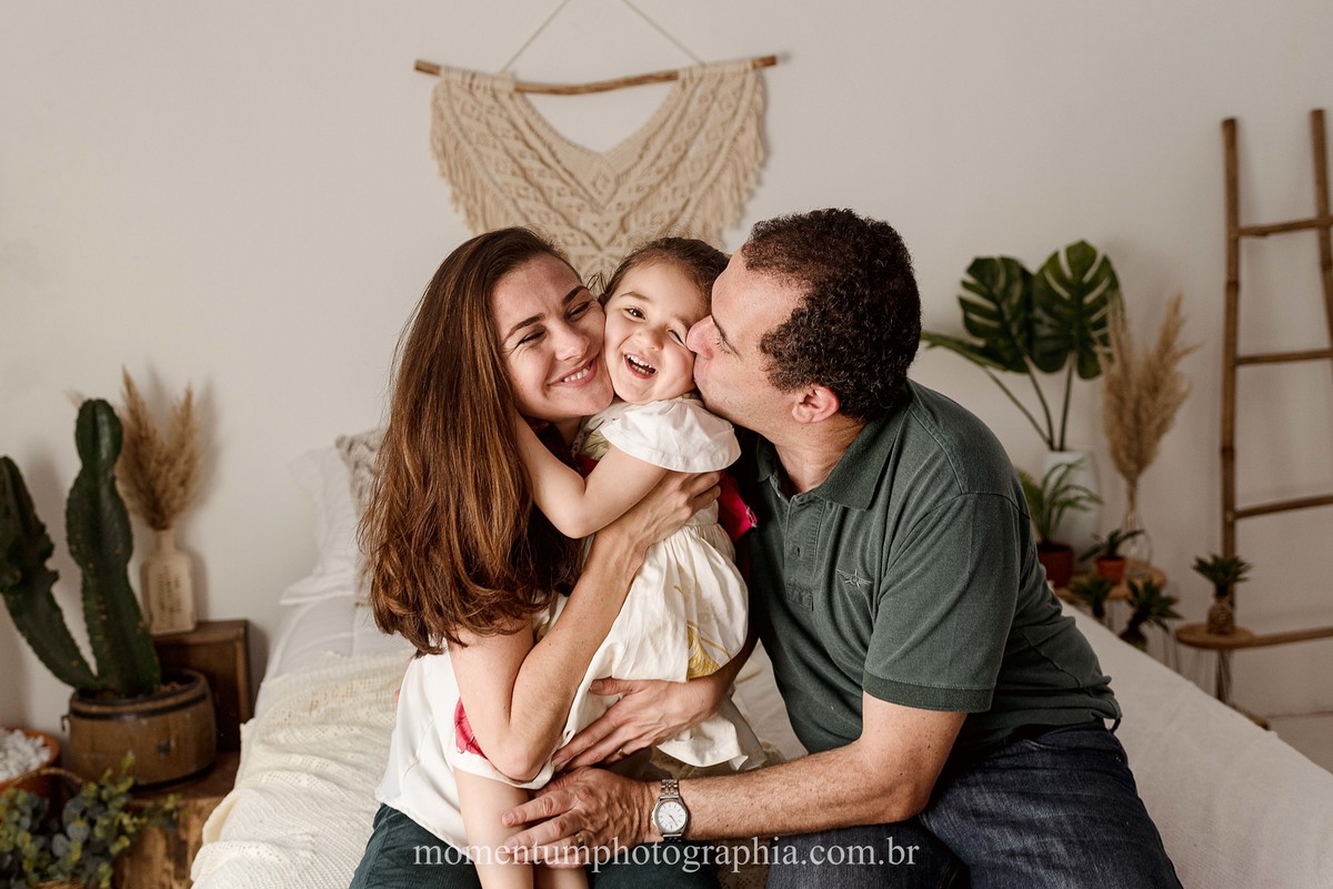 ensaio de família, ensaio em petrópolis, estúdio em Petrópolis, momentum photographia, fotos de família em petrópolis, ensaio infantil em petrópolis, quitandinha petrópolis, 