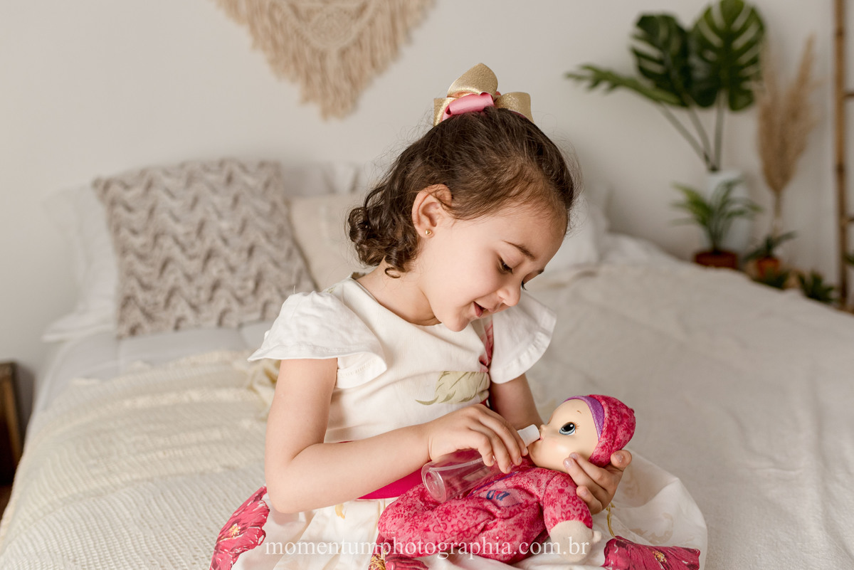 ensaio de família, ensaio em petrópolis, estúdio em Petrópolis, momentum photographia, fotos de família em petrópolis, ensaio infantil em petrópolis, quitandinha petrópolis, 