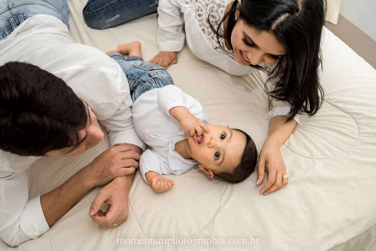 ensaiodefamilia, lifestyle, ensaio em casa, home sweet home, family portraits, rio verde, goias, momentum photographia