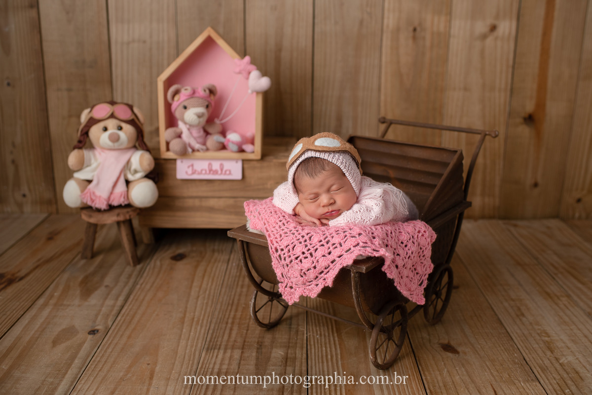 foto momentum photographia ensaio newborn petropolis rj estudio recem nascido mae menina maternidade gestante