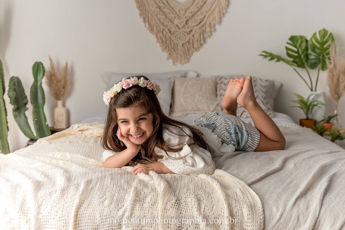 irmãs, mãe e filhas, ensaio infantil, ensaio petrópolis, ensaio de família em petrópolis, referência em fotos de família região serrana, rio de janeiro, momentum photographia