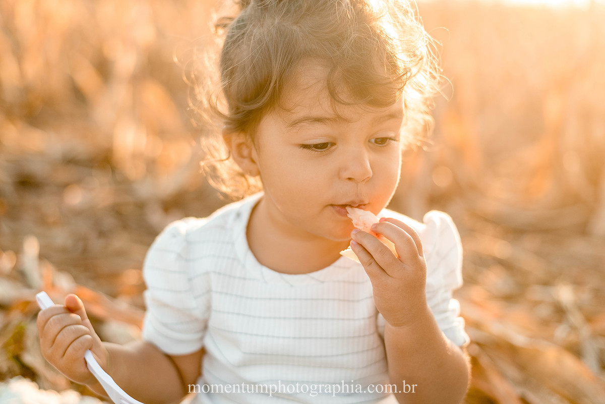ensaio de familia, mae e filha, rio verde, goias, foto momentum photographia, petropolis e rio verde, fotos espontaneas, lifestyle, fotos verdadeiras, momentos reais