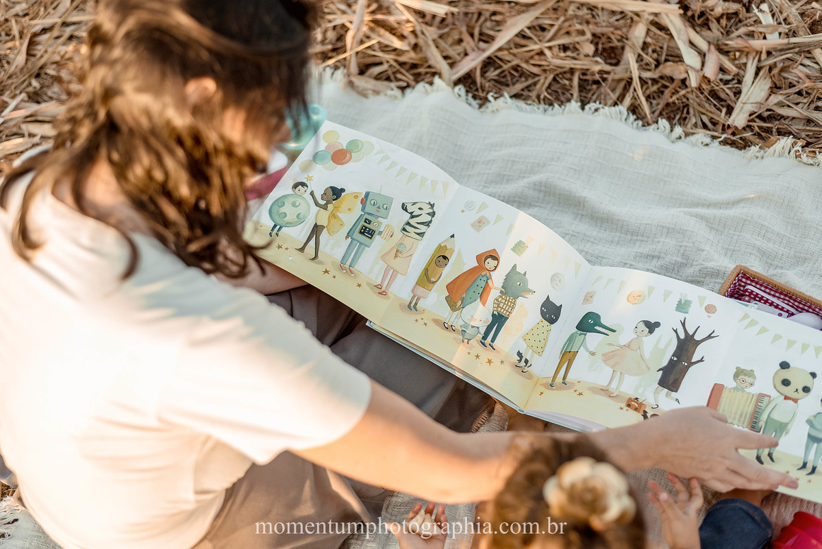 ensaio de familia, mae e filha, rio verde, goias, foto momentum photographia, petropolis e rio verde, fotos espontaneas, lifestyle, fotos verdadeiras, momentos reais