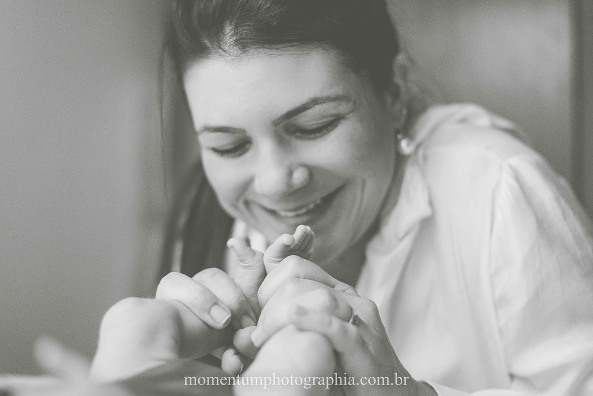 foto momentum photographia rio verde go ensaio lifestyle casa recem nascido bebe maternidade gestante