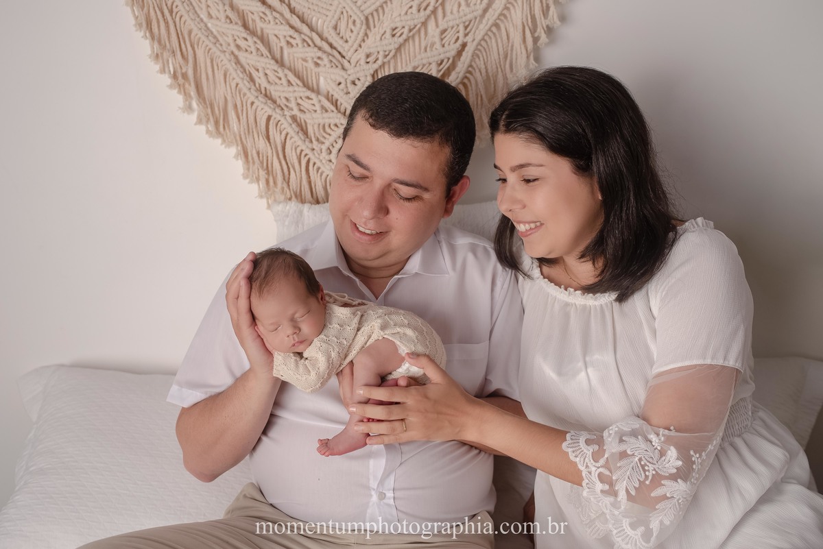 foto momentum photographia ensaio newborn petropolis rj estudio recem nascido mae menina maternidade gestante