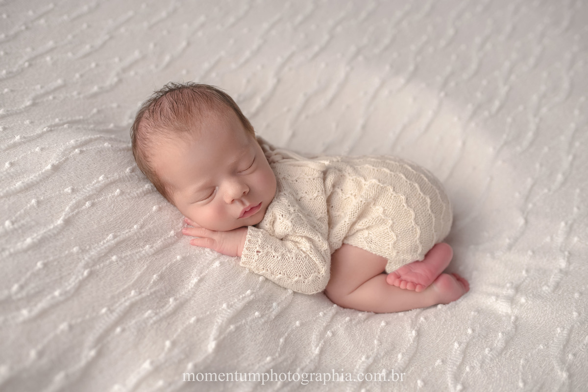 foto momentum photographia ensaio newborn petropolis rj estudio recem nascido mae menina maternidade gestante