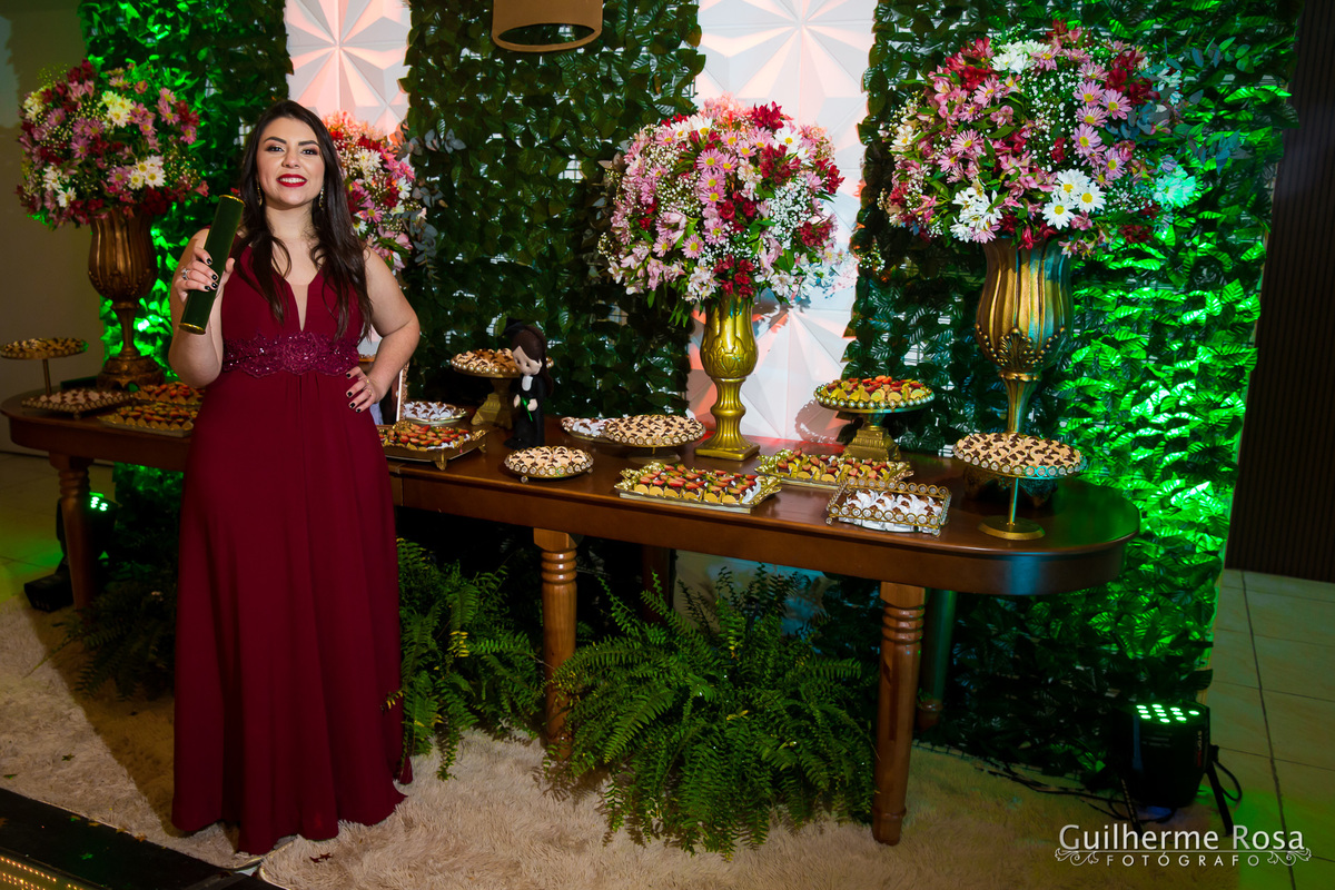 Brenda Goes @brendagoesnutri Profissional da nutrição. vip festa e eventos nutrição UniRitter guilhermers