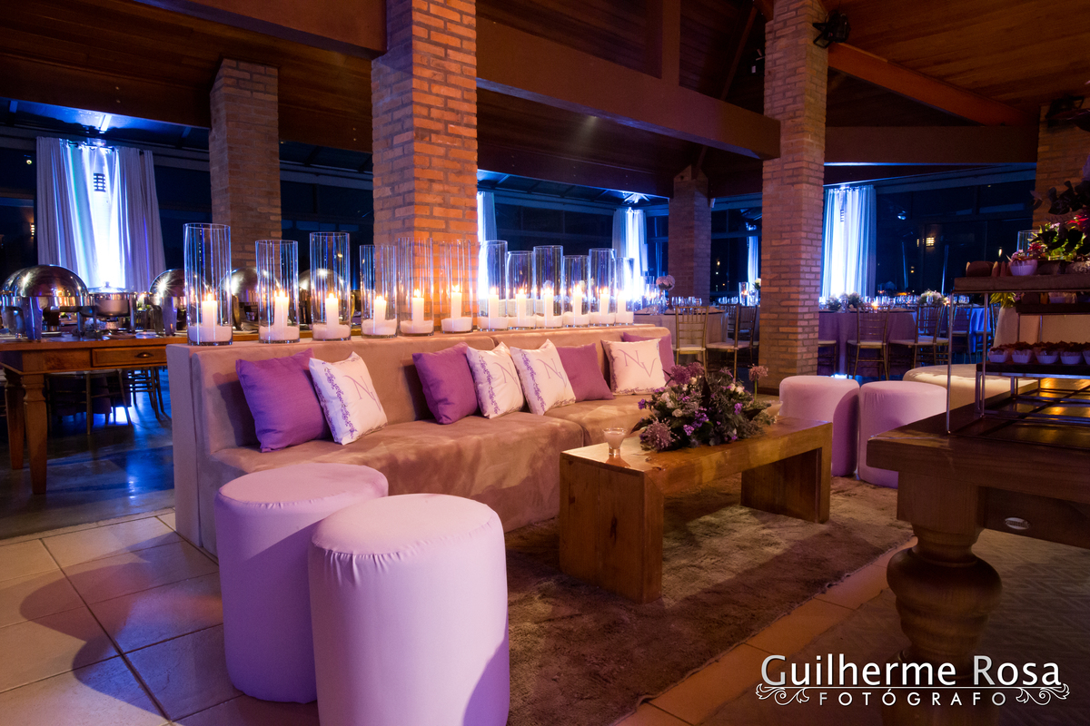 Casamento do lindo casal Nathalia Barbosa de Oliveira e Vinícius Madruga, local Paraíso Espaço de Eventos CERIMONIAL - Rosane Nunes, vestido de Georgia Schmaedecke, GASTRONOMIA- DARQUÊS EVENTOS, PASSADEIRA ESPELHO PROJECTSOM,BAR DE DRINKS- FLAVOR, DDING B