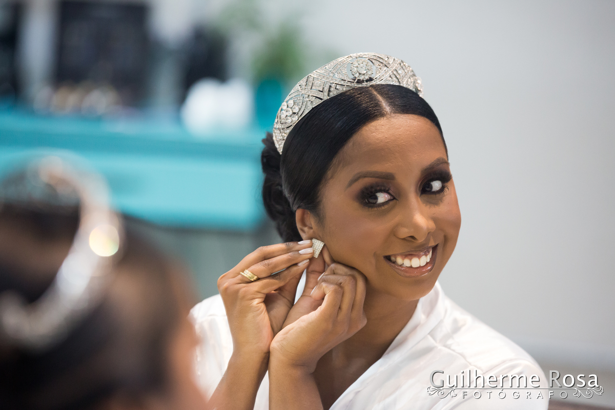 Casamento do lindo casal Nathalia Barbosa de Oliveira e Vinícius Madruga, local Paraíso Espaço de Eventos CERIMONIAL - Rosane Nunes, vestido de Georgia Schmaedecke, GASTRONOMIA- DARQUÊS EVENTOS, PASSADEIRA ESPELHO PROJECTSOM,BAR DE DRINKS- FLAVOR, DDING B