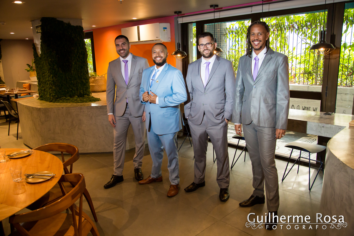 Casamento do lindo casal Nathalia Barbosa de Oliveira e Vinícius Madruga, local Paraíso Espaço de Eventos CERIMONIAL - Rosane Nunes, vestido de Georgia Schmaedecke, GASTRONOMIA- DARQUÊS EVENTOS, PASSADEIRA ESPELHO PROJECTSOM,BAR DE DRINKS- FLAVOR, DDING B