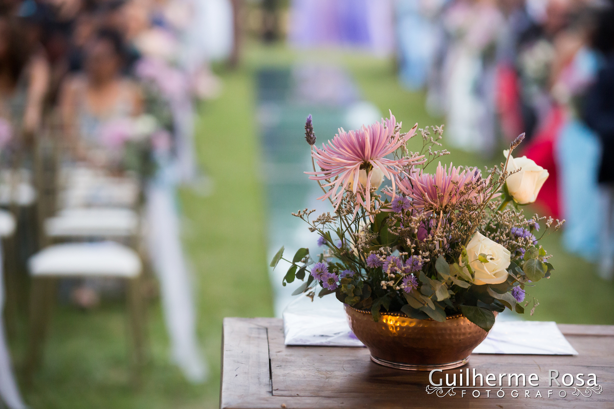 Casamento do lindo casal Nathalia Barbosa de Oliveira e Vinícius Madruga, local Paraíso Espaço de Eventos CERIMONIAL - Rosane Nunes, vestido de Georgia Schmaedecke, GASTRONOMIA- DARQUÊS EVENTOS, PASSADEIRA ESPELHO PROJECTSOM,BAR DE DRINKS- FLAVOR, DDING B