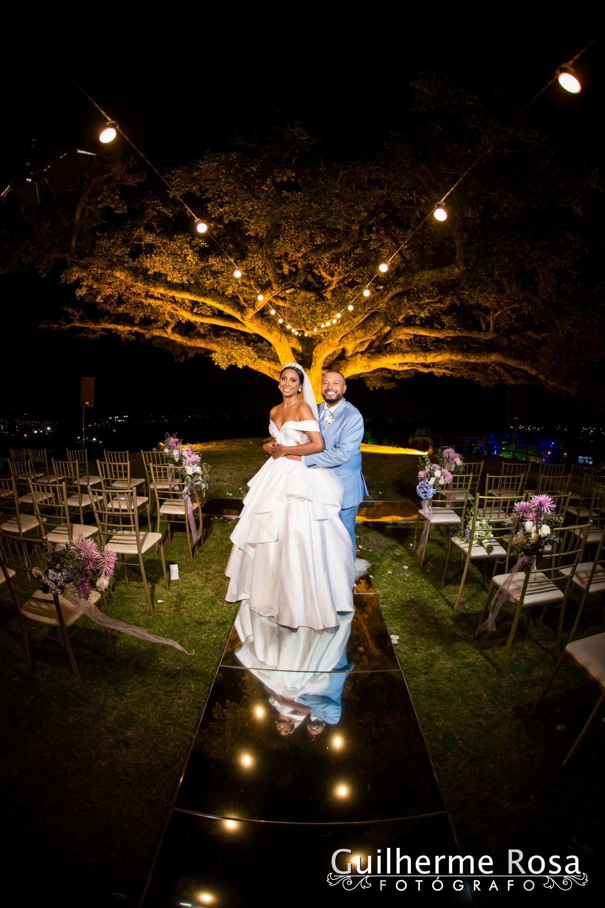 Casamento do lindo casal Nathalia Barbosa de Oliveira e Vinícius Madruga, local Paraíso Espaço de Eventos CERIMONIAL - Rosane Nunes, vestido de Georgia Schmaedecke, GASTRONOMIA- DARQUÊS EVENTOS, PASSADEIRA ESPELHO PROJECTSOM,BAR DE DRINKS- FLAVOR, DDING B