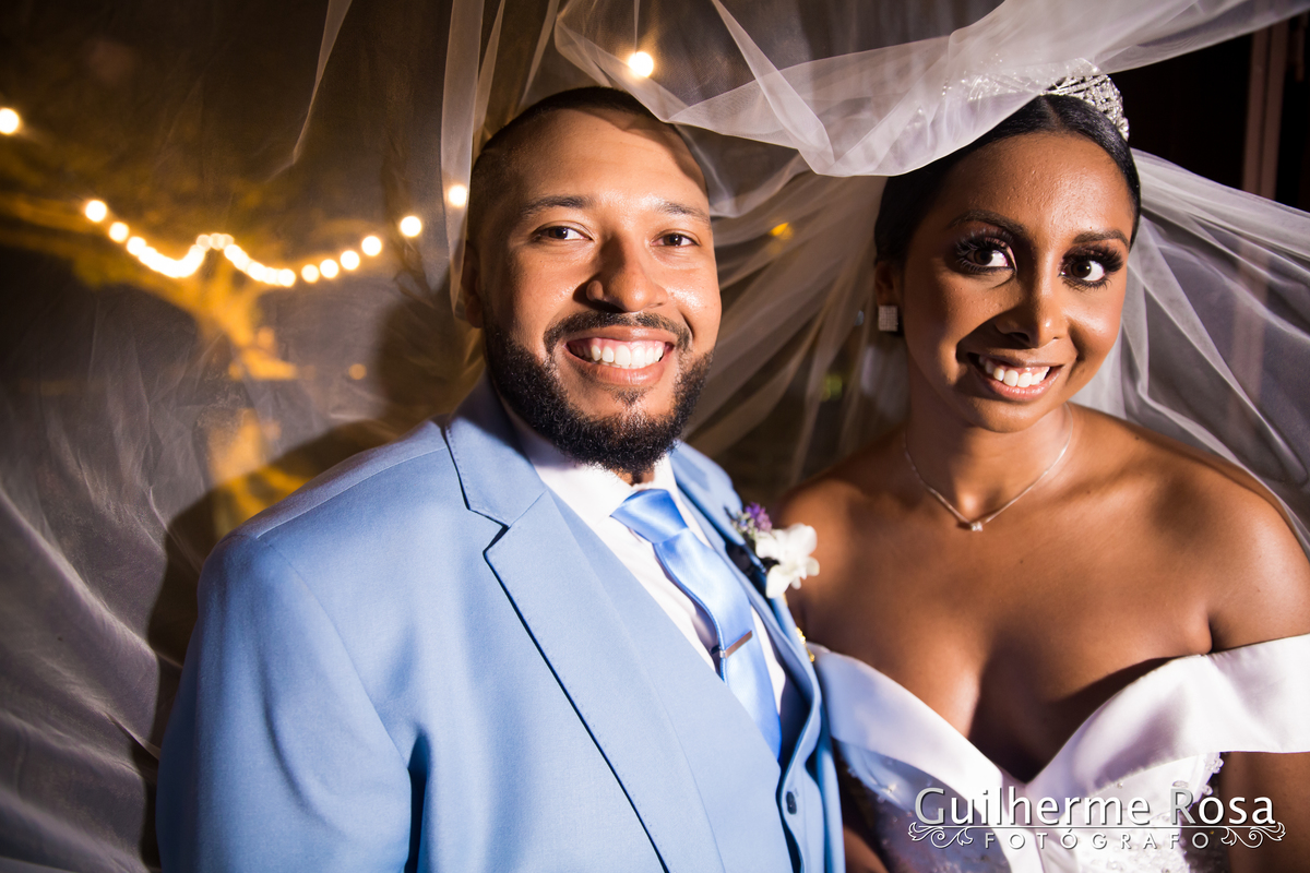 Casamento do lindo casal Nathalia Barbosa de Oliveira e Vinícius Madruga, local Paraíso Espaço de Eventos CERIMONIAL - Rosane Nunes, vestido de Georgia Schmaedecke, GASTRONOMIA- DARQUÊS EVENTOS, PASSADEIRA ESPELHO PROJECTSOM,BAR DE DRINKS- FLAVOR, DDING B