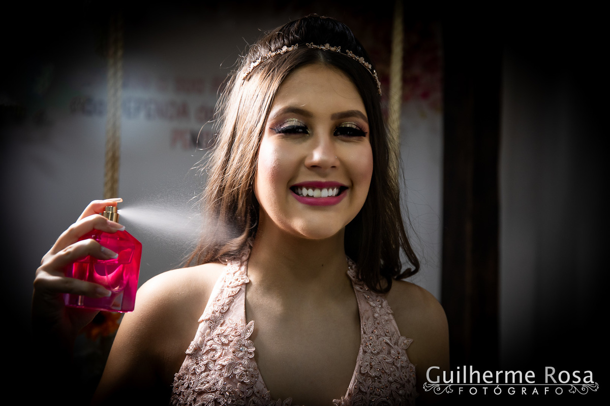 Neste último final de semana dia 15 de junho, fotografei a linda Júlia Ayres no Party House, na companhia de seus convidados e familiares!