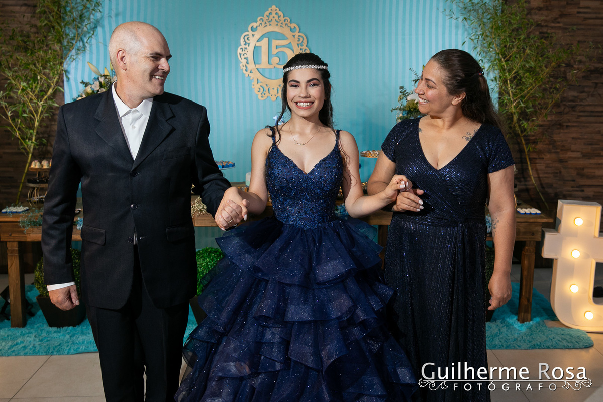 15 anos da Fernanda Oliveira-Salão paroquial Belém Novo