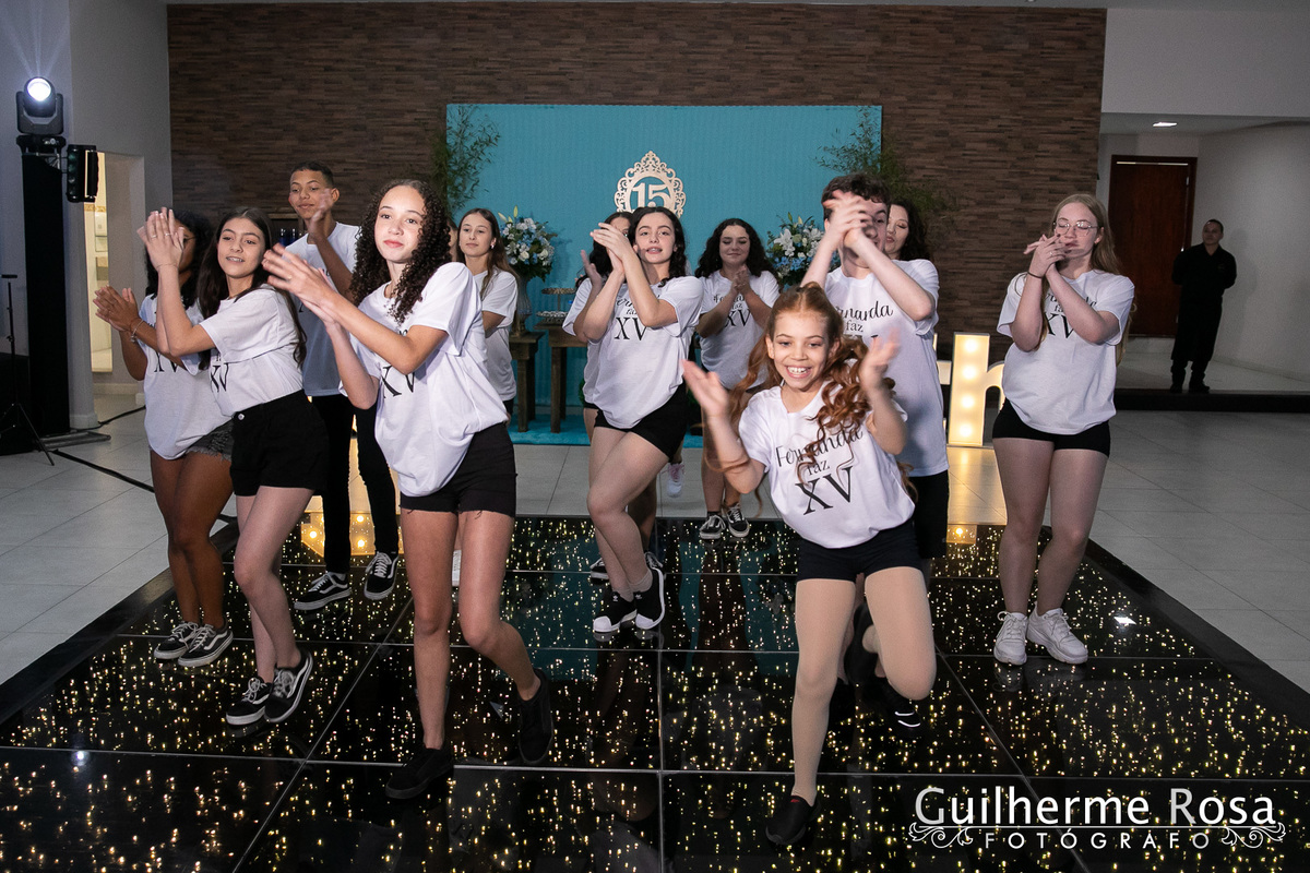 15 anos da Fernanda Oliveira-Salão paroquial Belém Novo