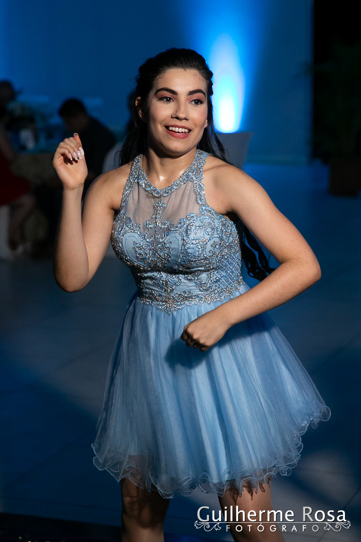 15 anos da Fernanda Oliveira-Salão paroquial Belém Novo