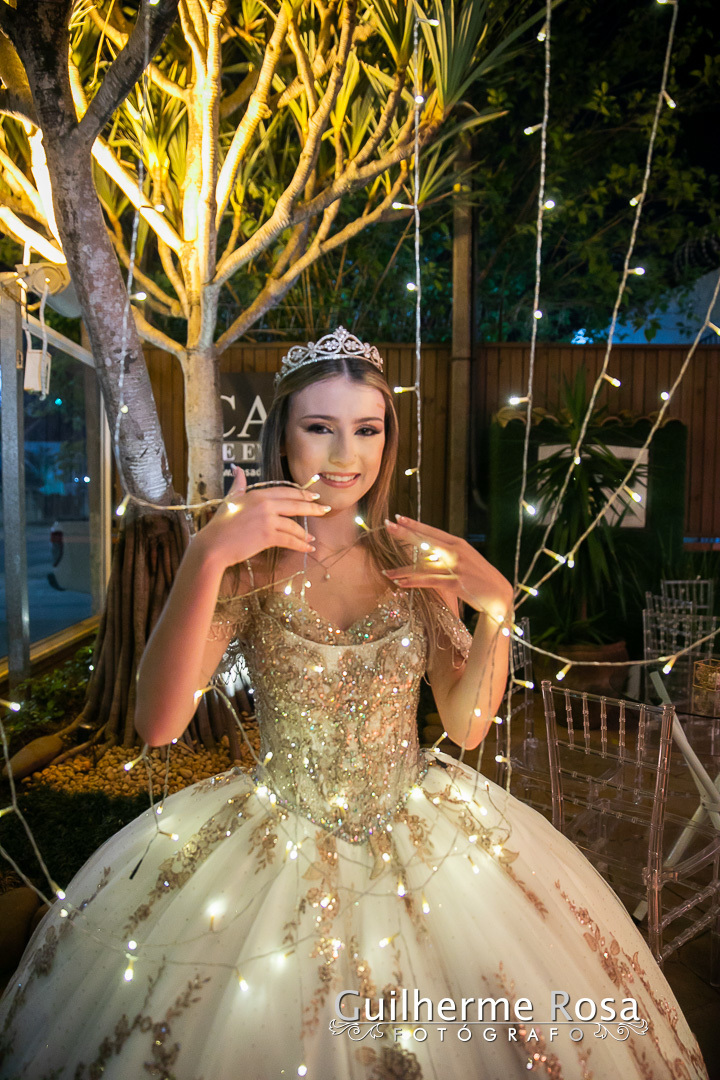 fotografia 15 anos Porto Alegre
ensaio 15 anos Porto Alegre
book 15 anos Porto Alegre
festa 15 anos Porto Alegre
debutante Porto Alegre
fotógrafo para festa de 15 anos em Porto Alegre
ensaio externo para 15 anos Porto Alegre
fotos de debutante em Porto Al