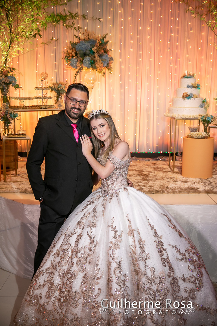 fotografia 15 anos Porto Alegre
ensaio 15 anos Porto Alegre
book 15 anos Porto Alegre
festa 15 anos Porto Alegre
debutante Porto Alegre
fotógrafo para festa de 15 anos em Porto Alegre
ensaio externo para 15 anos Porto Alegre
fotos de debutante em Porto Al