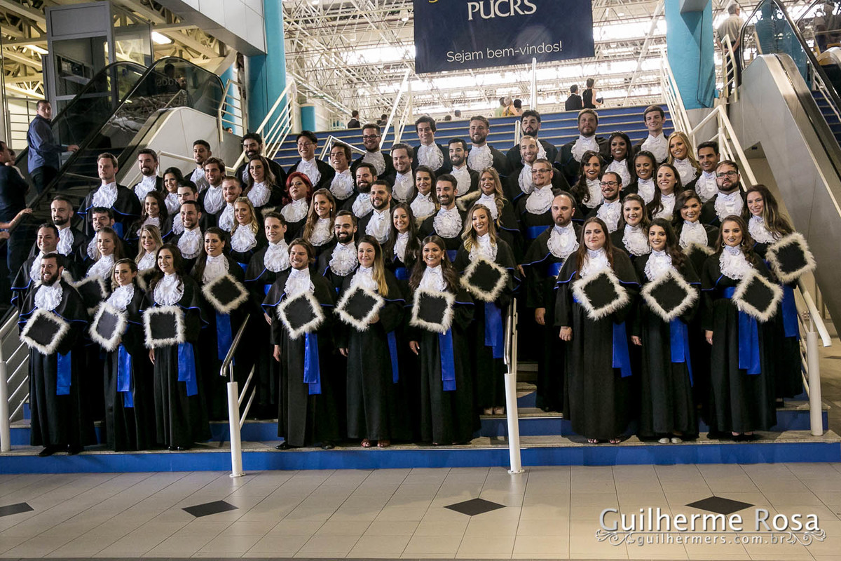 foto geral da turma de administração pucrs 2018