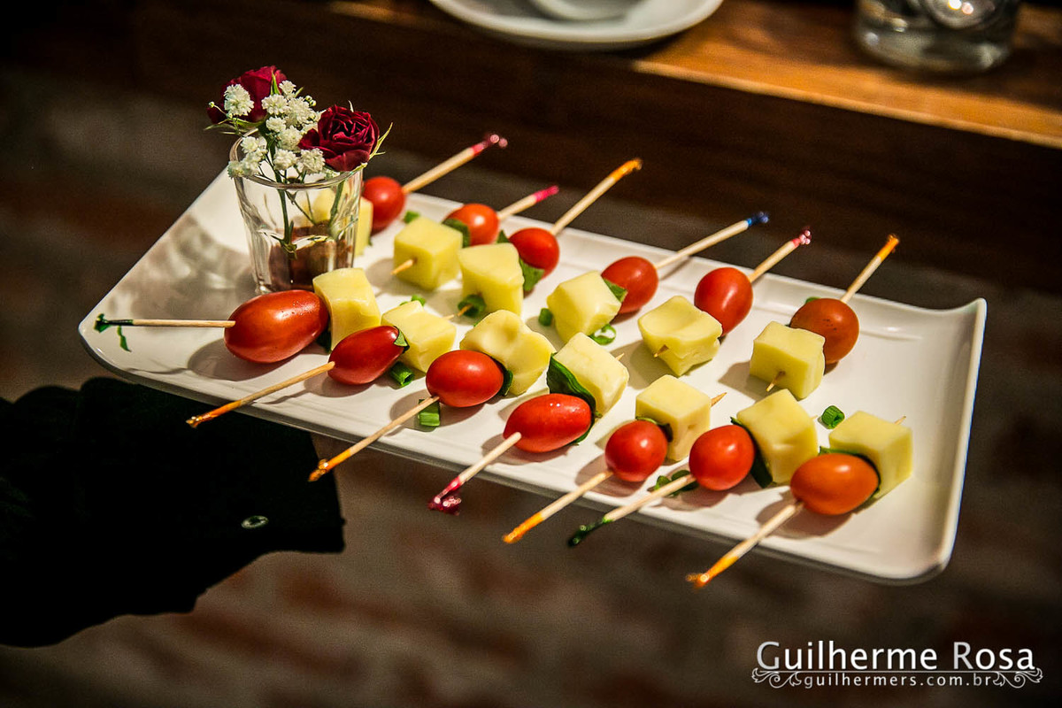 linda de coração dos pratos de petiscos Ananda brasil gastronomia, Porto Alegre RS