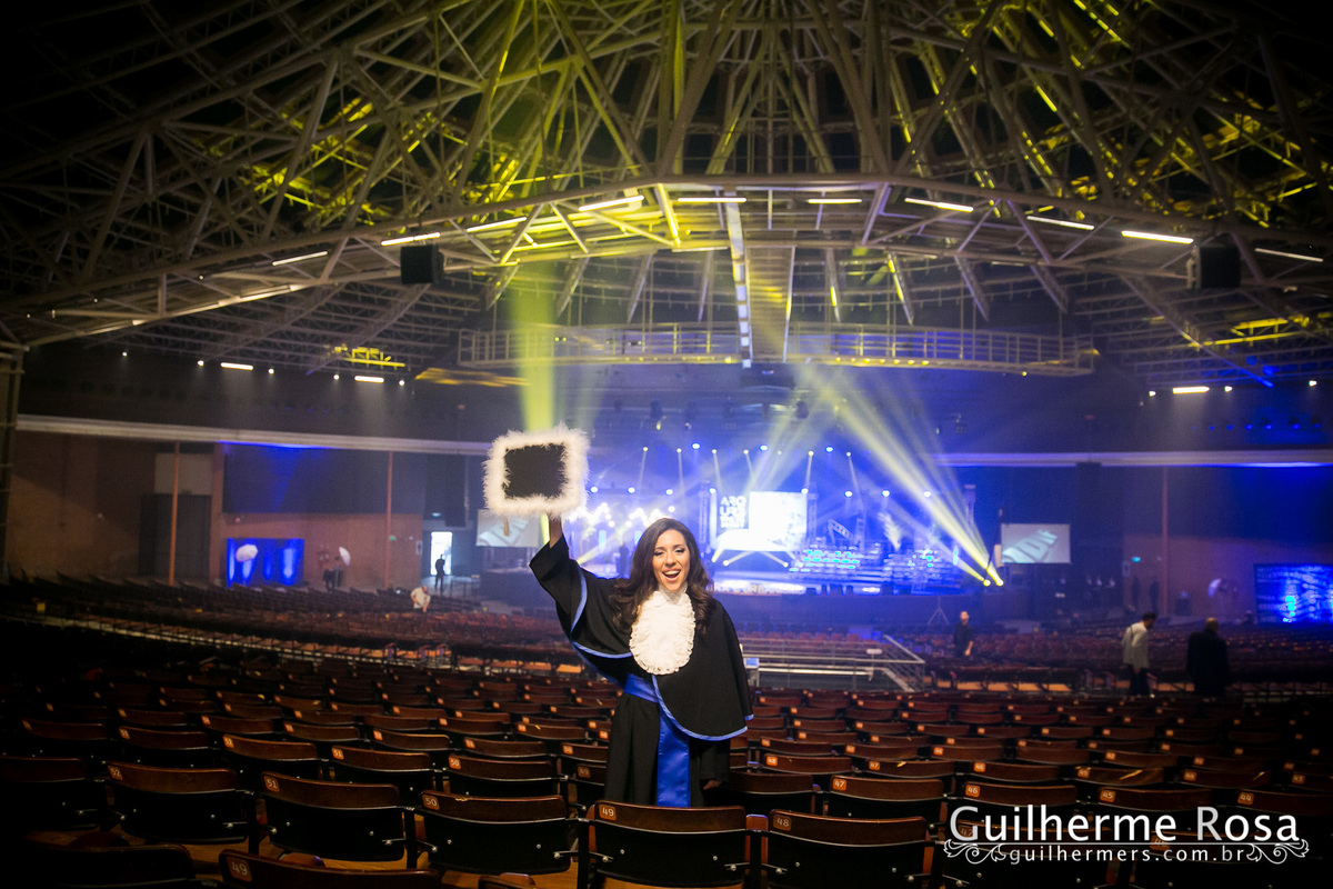 FORMATURA ARQUITETURA E URBANISMO ALICE RIZZIERI-FORMATURA ANFITEATRO ARAUJO VIANA-guilhermers