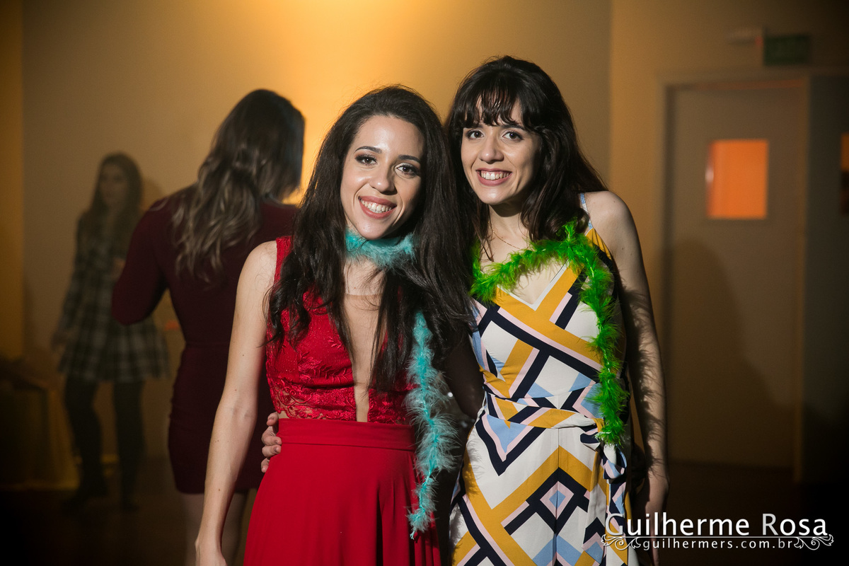 FORMATURA ARQUITETURA E URBANISMO ALICE RIZZIERI-FORMATURA ANFITEATRO ARAUJO VIANA-guilhermers-Formatura da @Alice Rizzieri  formada em arquitetura e Urbanismo na UniRitter

Colação  no Auditório Araújo Vianna e recepção na Teatro Hebraica