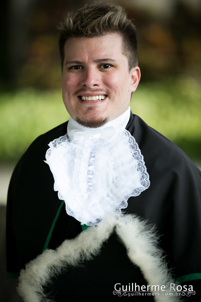 Felipe Jacomeli Machado, se formou em fisioterapia na  Ipa, colação na Sogipa e a recepção para seus convidados na  pizzas e festas Cidade Alta Poa.
-guilhermers