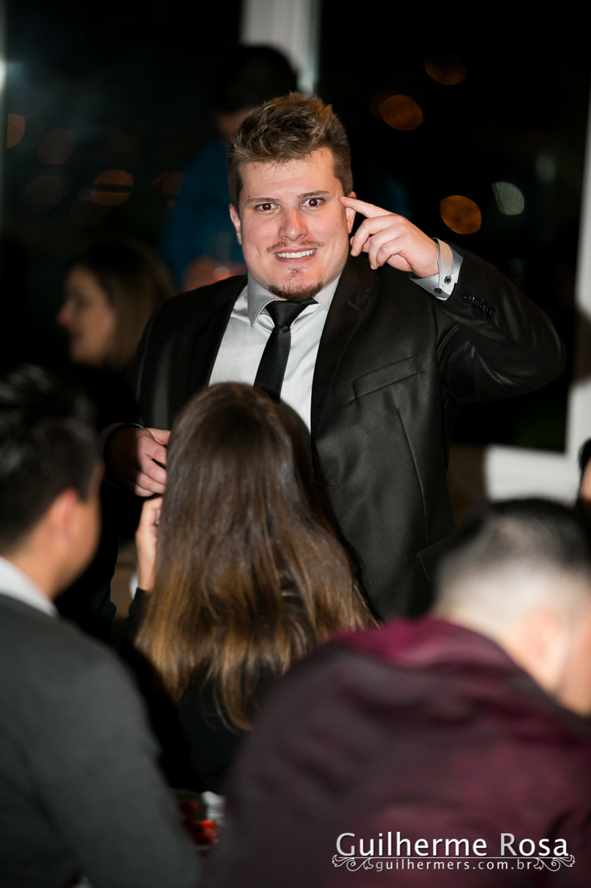 Felipe Jacomeli Machado, se formou em fisioterapia na  Ipa, colação na Sogipa e a recepção para seus convidados na  pizzas e festas Cidade Alta Poa.
-guilhermers -agepes