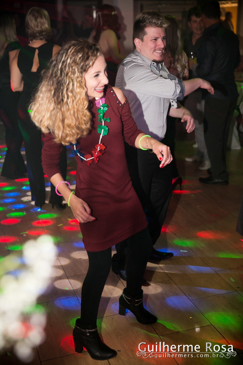 Felipe Jacomeli Machado, se formou em fisioterapia na  Ipa, colação na Sogipa e a recepção para seus convidados na  pizzas e festas Cidade Alta Poa.
-guilhermers -agepes