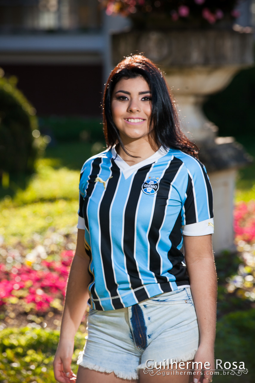 Book pré 15th da Ana Beatriz p. Rodrigues -guilhermers-agepes-book-15anos-dmai-moinhos-de-vento-porto-alegre