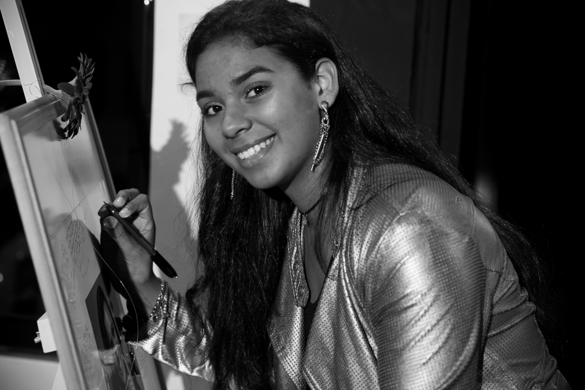 15 anos da @Stephanie Pieri Kolbe no AABB  Salão Guarujá,  cerimonialistas  Andréia Pieri e Marlise Kvietinski , decoradoras Graça Cunha e Aura Costa nunes, Dj Alehandro Suarez,  vestido da Brasil Pitanga.

Com Mãe @Adriane Pieri e tia dinda @Andréia Pier