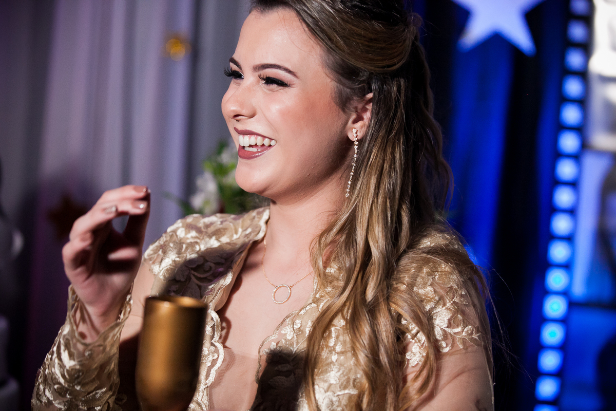 15 anos da @Stephanie Pieri Kolbe no AABB  Salão Guarujá,  cerimonialistas  Andréia Pieri e Marlise Kvietinski , decoradoras Graça Cunha e Aura Costa nunes, Dj Alehandro Suarez,  vestido da Brasil Pitanga.

Com Mãe @Adriane Pieri e tia dinda @Andréia Pier