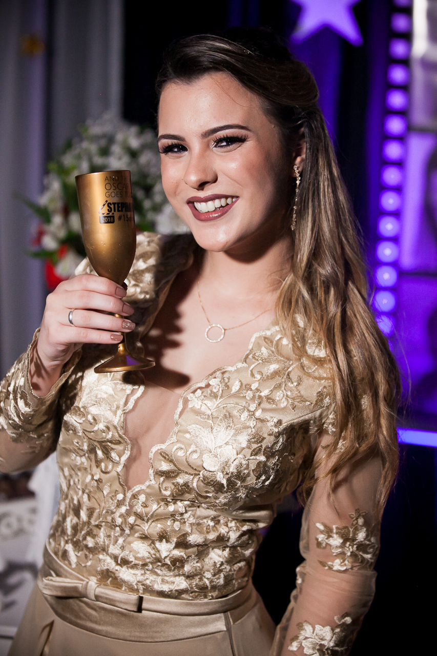 15 anos da @Stephanie Pieri Kolbe no AABB  Salão Guarujá,  cerimonialistas  Andréia Pieri e Marlise Kvietinski , decoradoras Graça Cunha e Aura Costa nunes, Dj Alehandro Suarez,  vestido da Brasil Pitanga.

Com Mãe @Adriane Pieri e tia dinda @Andréia Pier