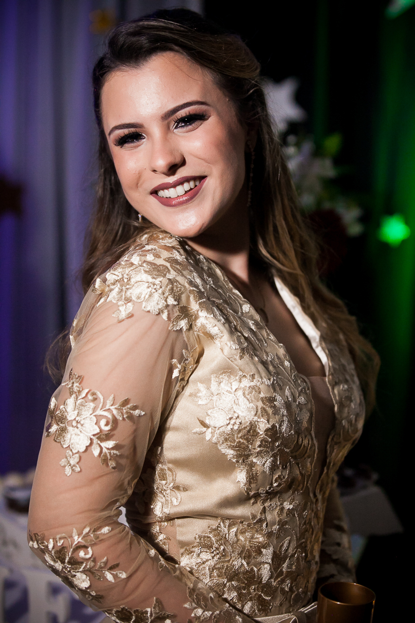 15 anos da @Stephanie Pieri Kolbe no AABB  Salão Guarujá,  cerimonialistas  Andréia Pieri e Marlise Kvietinski , decoradoras Graça Cunha e Aura Costa nunes, Dj Alehandro Suarez,  vestido da Brasil Pitanga.

Com Mãe @Adriane Pieri e tia dinda @Andréia Pier