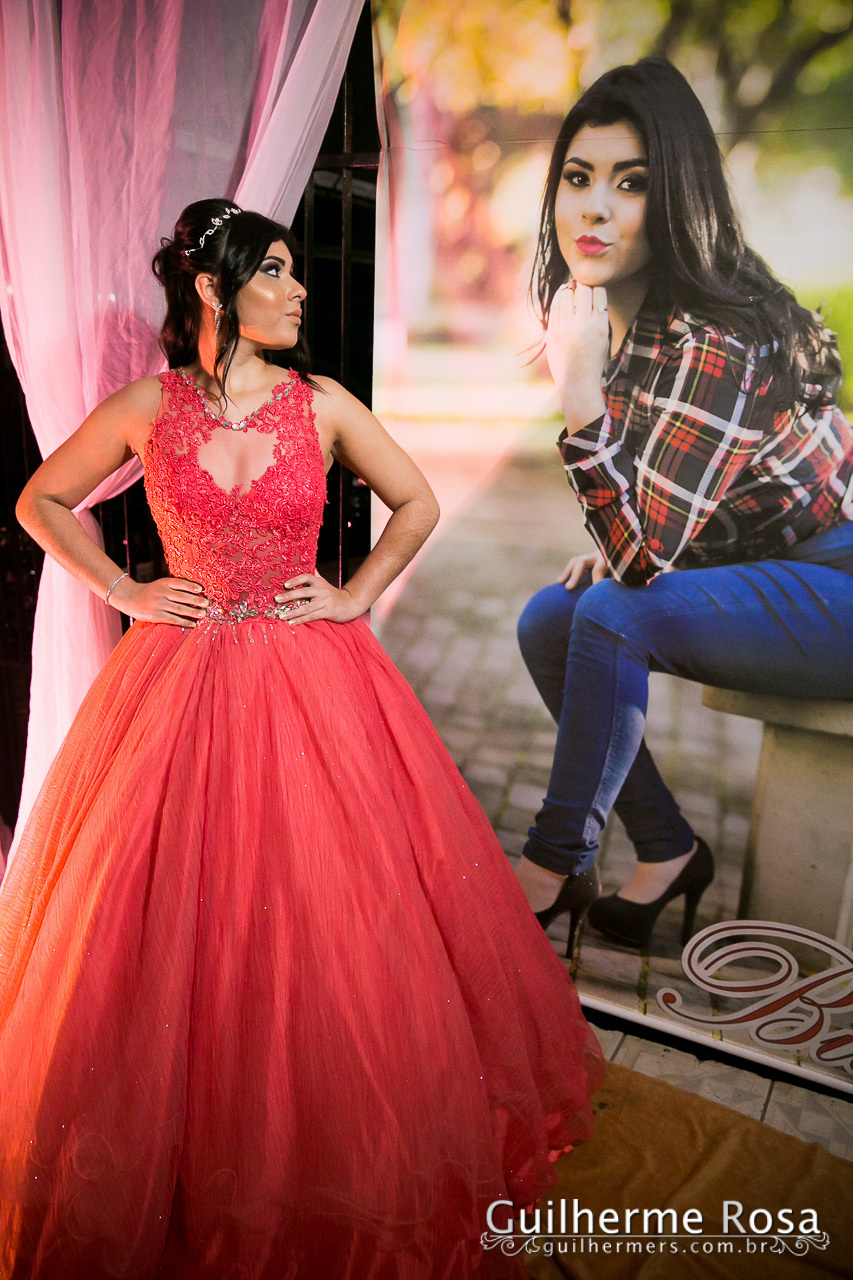 Mais uma linda debutante neste setembro, @Biia Rodrigues com Mãe @EdyeDani Rodrigues  e seu parentes e amigos, comemorarão uma linda festa!

Bartenter Show @Diversa Show

Cerimonial e decoração @Sirle lorena - GuilhermeRS