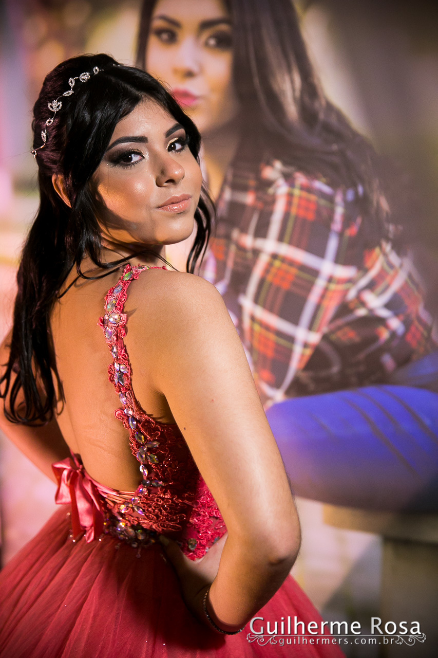 Mais uma linda debutante neste setembro, @Biia Rodrigues com Mãe @EdyeDani Rodrigues  e seu parentes e amigos, comemorarão uma linda festa!

Bartenter Show @Diversa Show

Cerimonial e decoração @Sirle lorena - GuilhermeRS