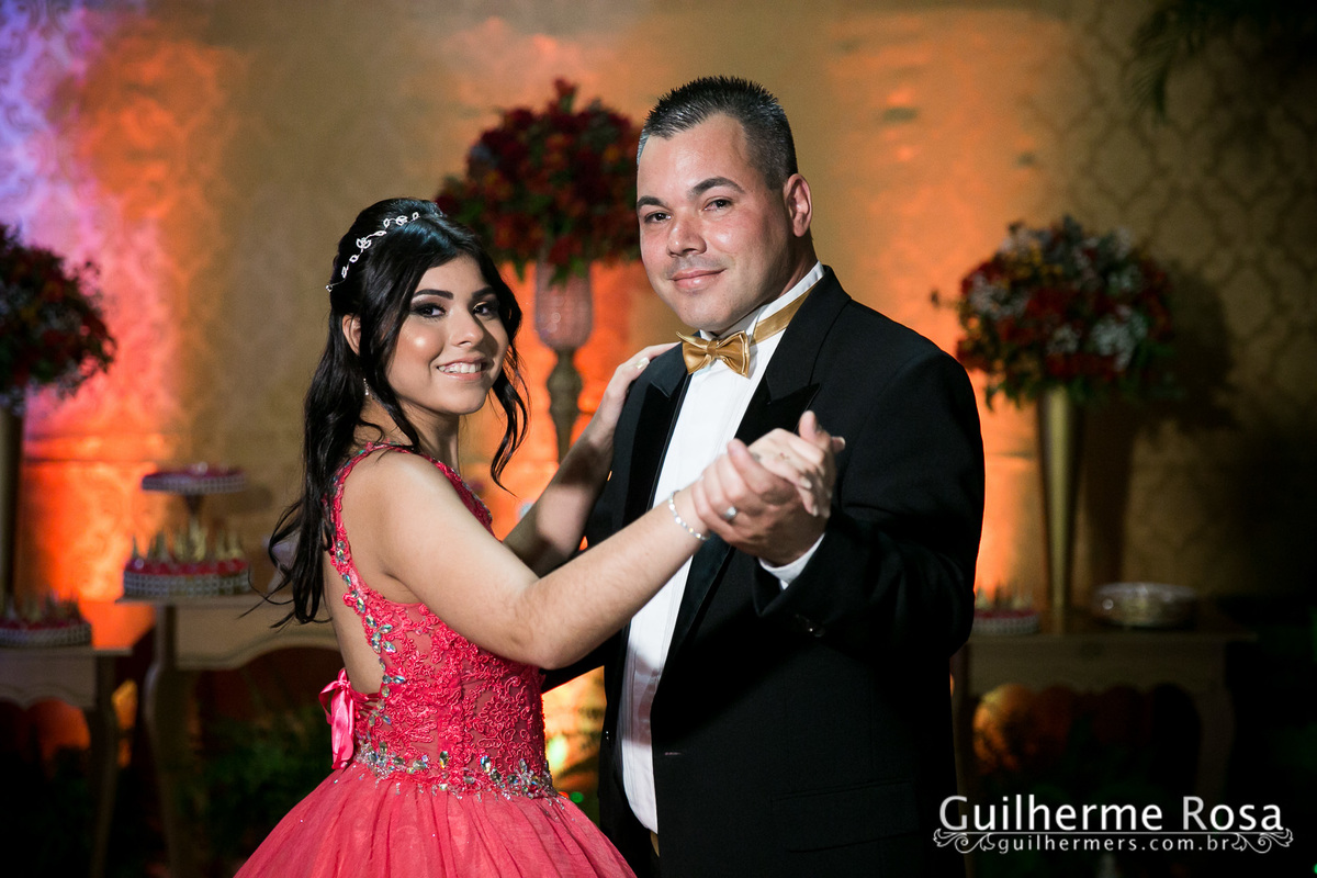 Mais uma linda debutante neste setembro, @Biia Rodrigues com Mãe @EdyeDani Rodrigues  e seu parentes e amigos, comemorarão uma linda festa!

Bartenter Show @Diversa Show

Cerimonial e decoração @Sirle lorena - GuilhermeRS