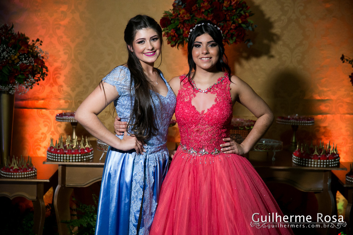 Mais uma linda debutante neste setembro, @Biia Rodrigues com Mãe @EdyeDani Rodrigues  e seu parentes e amigos, comemorarão uma linda festa!

Bartenter Show @Diversa Show

Cerimonial e decoração @Sirle lorena - GuilhermeRS